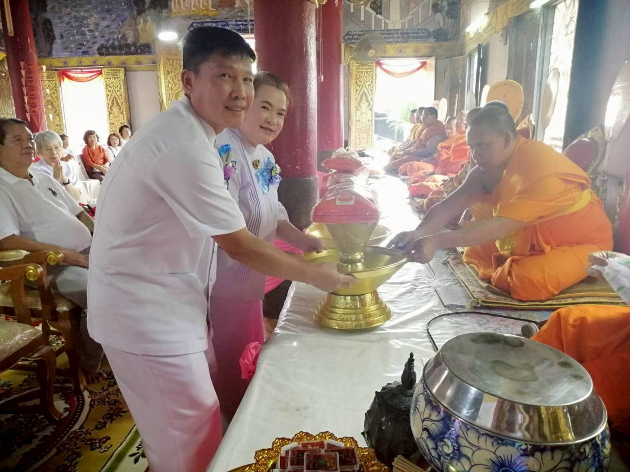 ภาพร่วมพิธีกรรมวัดช่างแต้ม