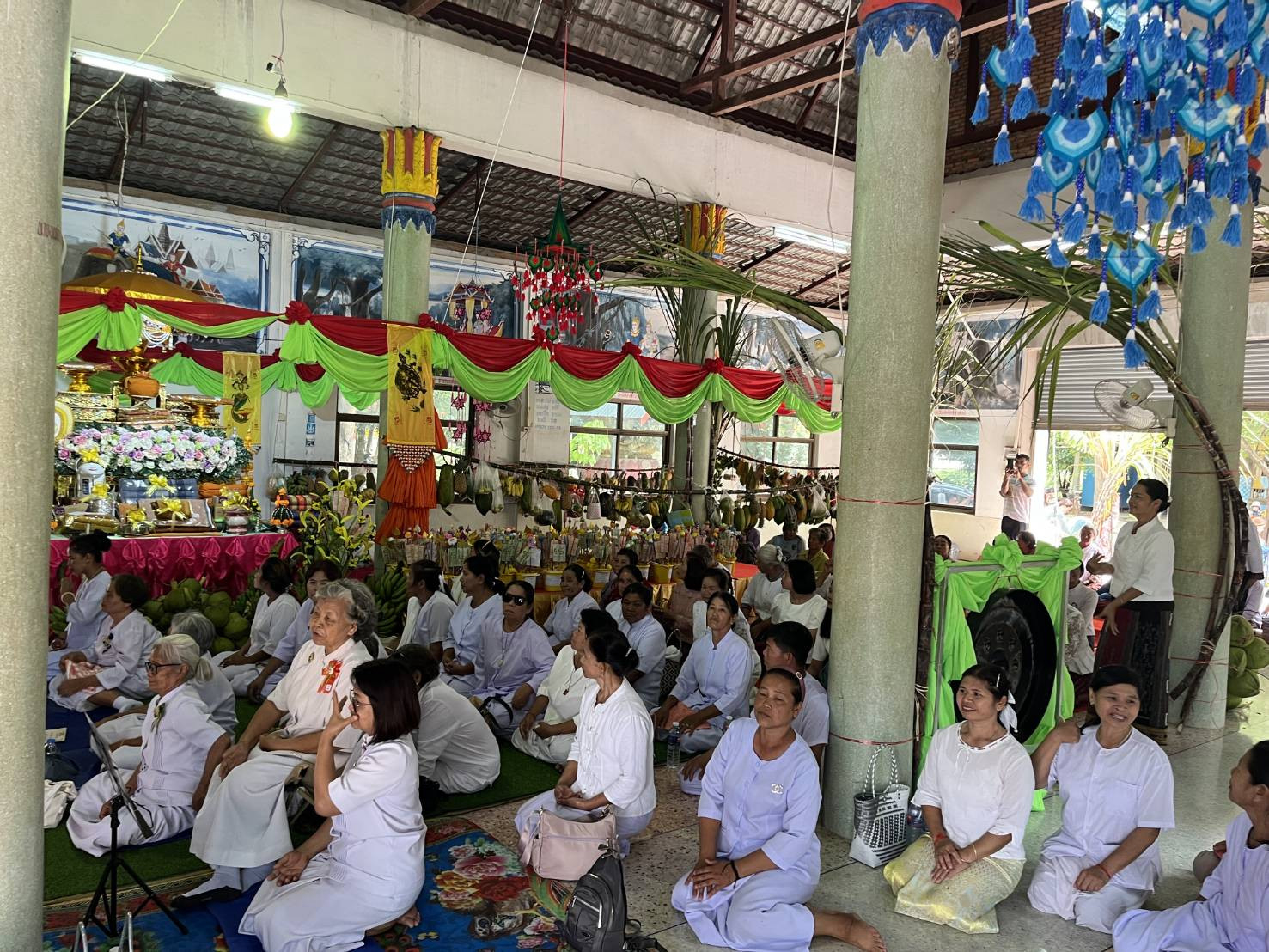 ภาพร่วมพิธีกรรมวัดดอนตะโน