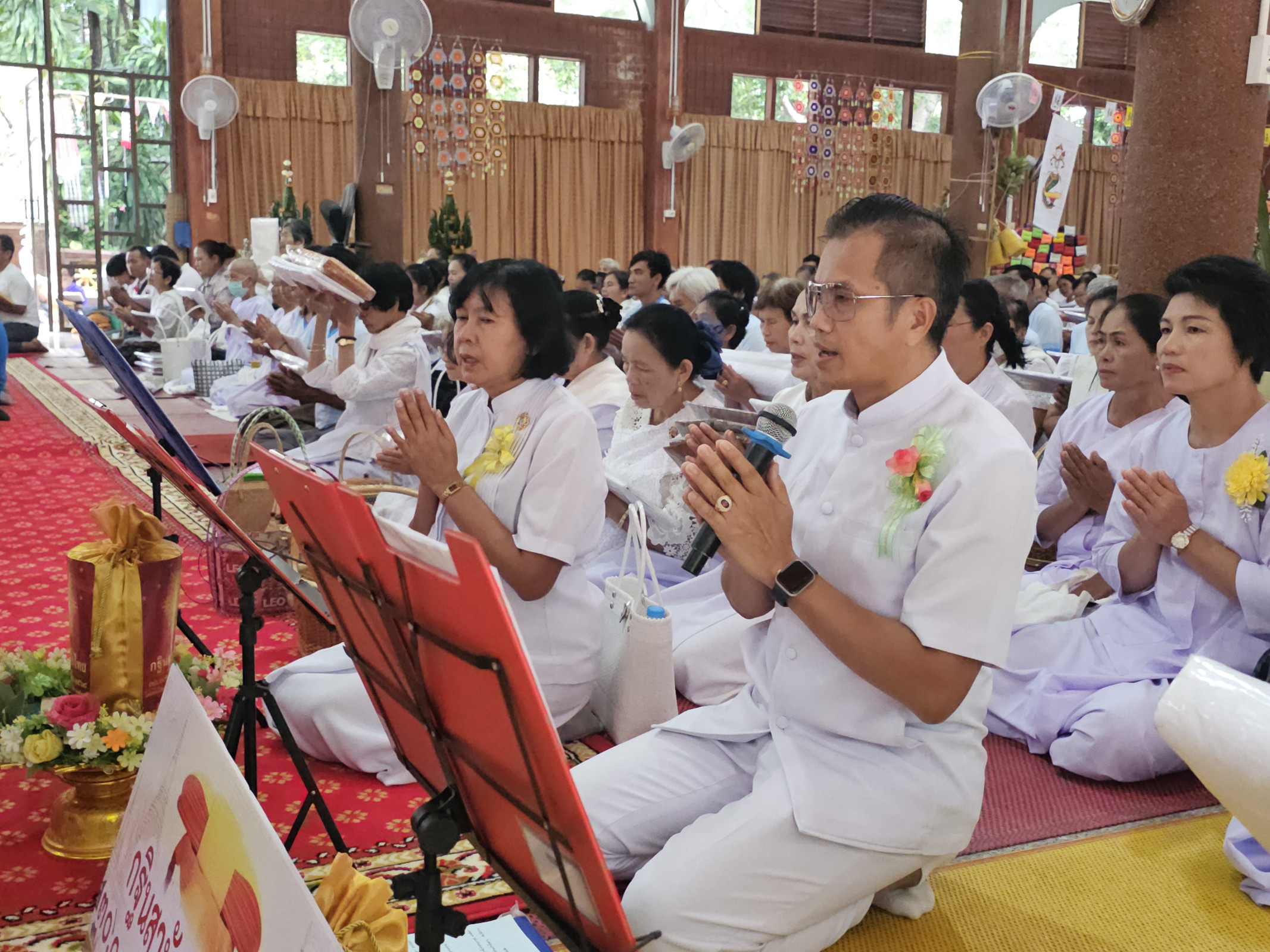 ภาพกล่าวคำถวายกฐินวัดป่าหนองด่าน