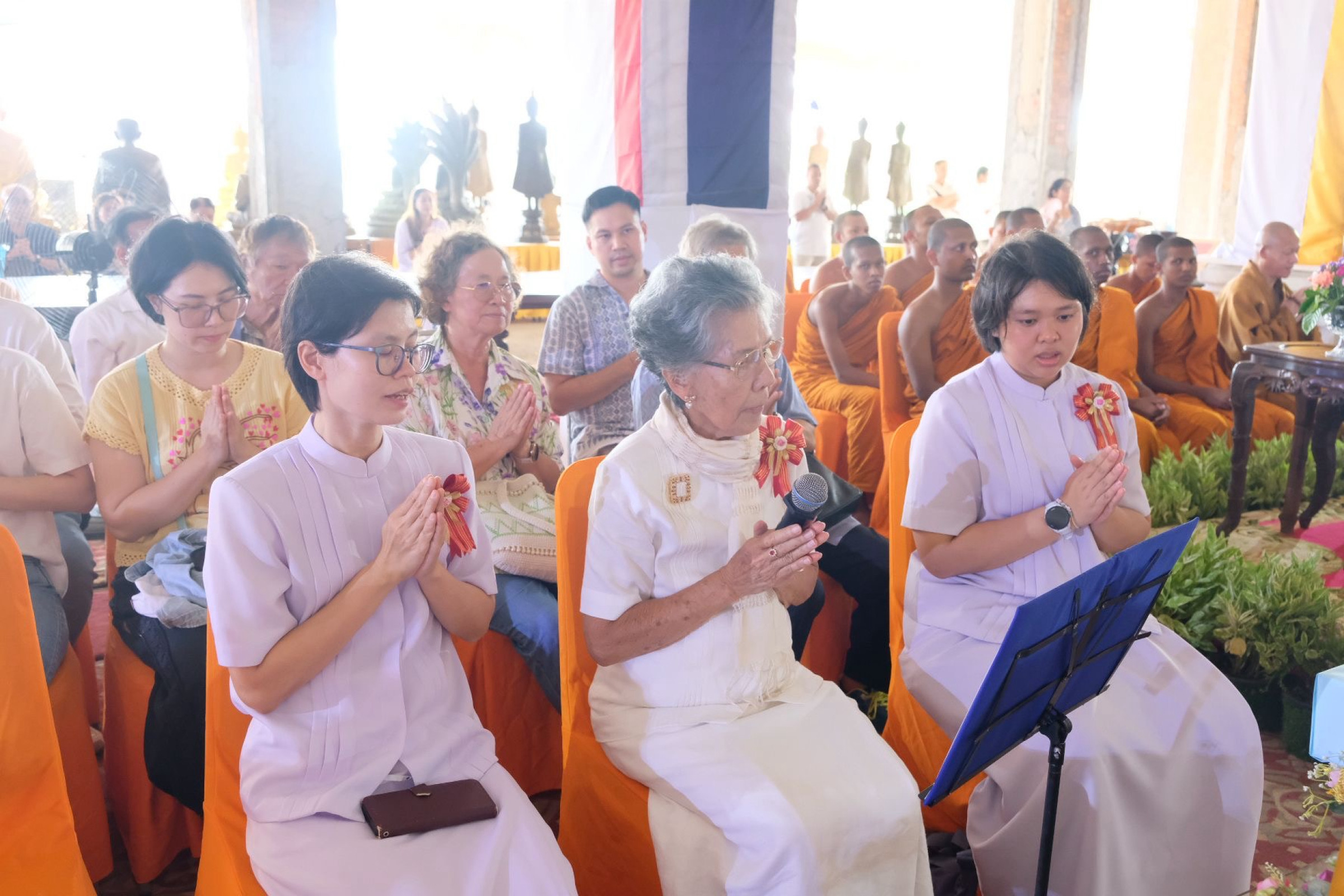 ภาพกล่าวคำถวายกฐินวัดวชิรธรรมาวาส