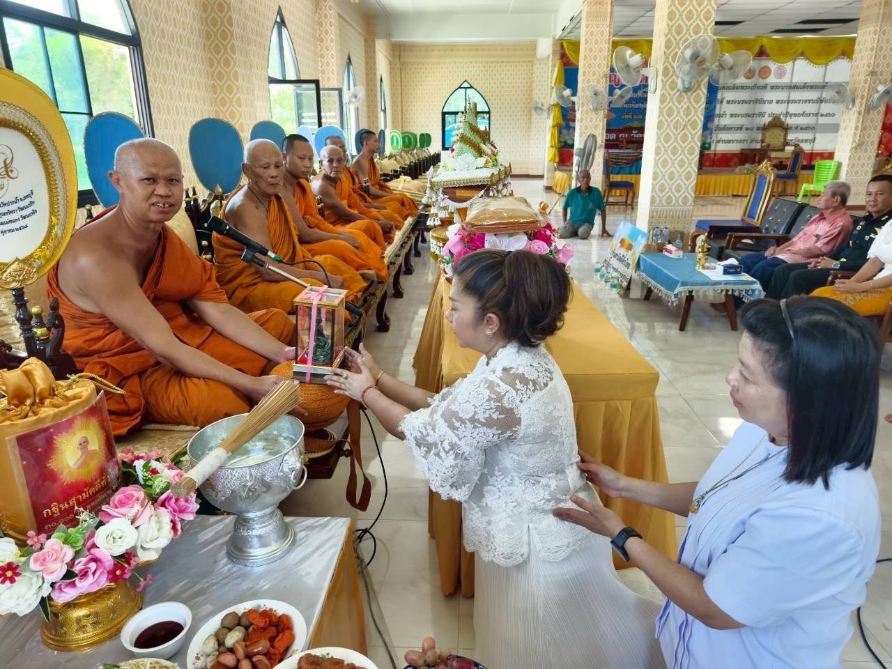 ภาพร่วมพิธีกรรมวัดปากน้ำ