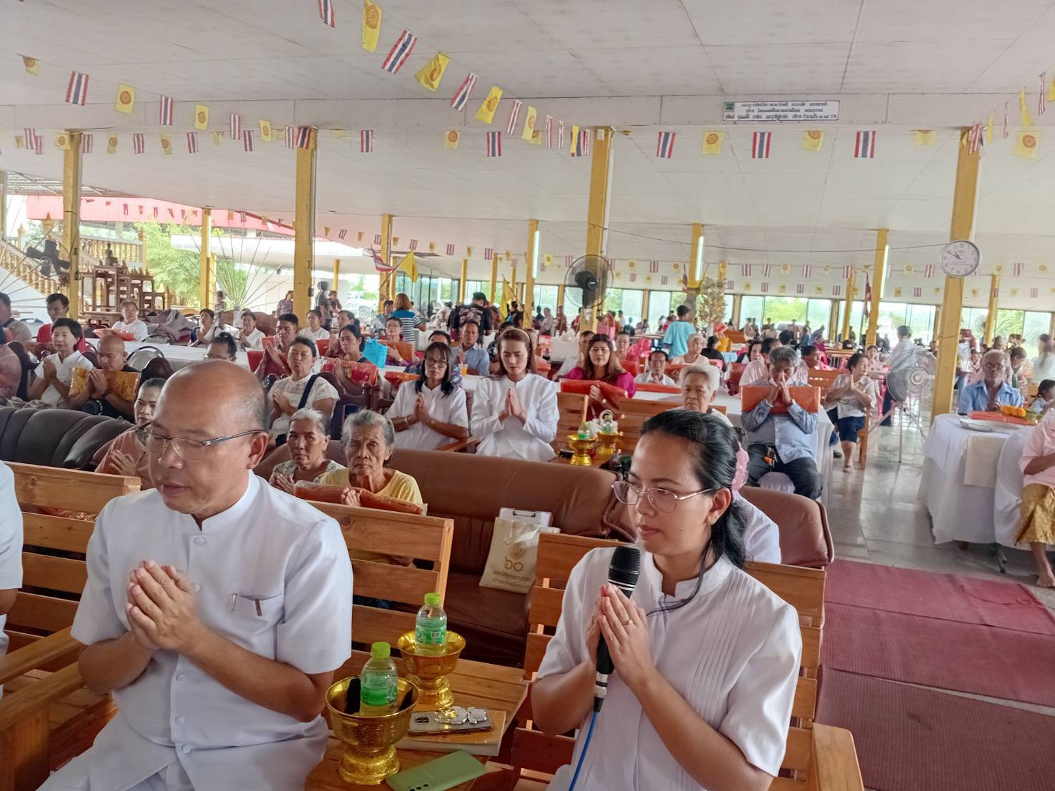 ภาพร่วมพิธีกรรมวัดบ้านลำ