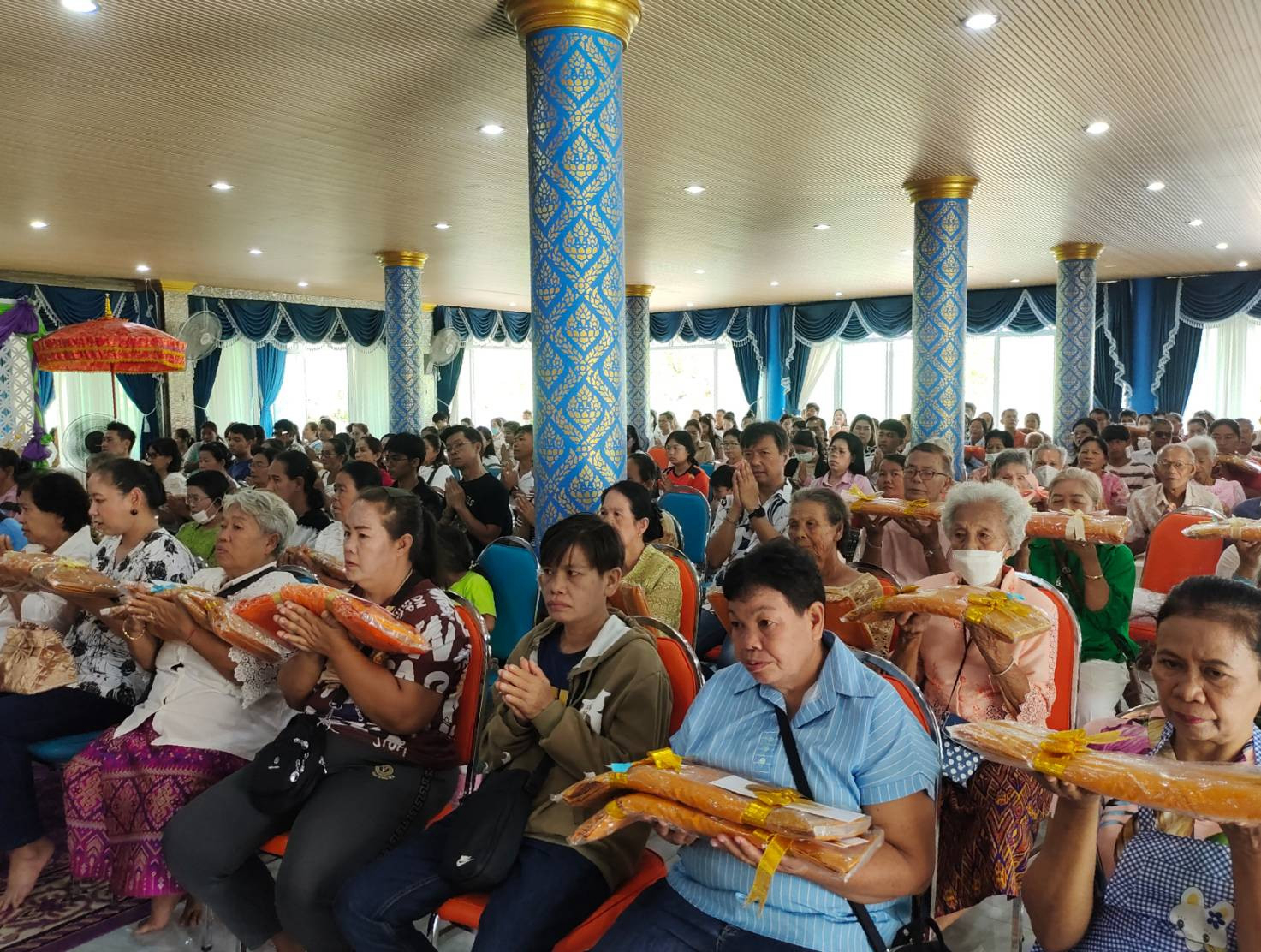ภาพร่วมพิธีกรรมวัดหนองกีบม้า