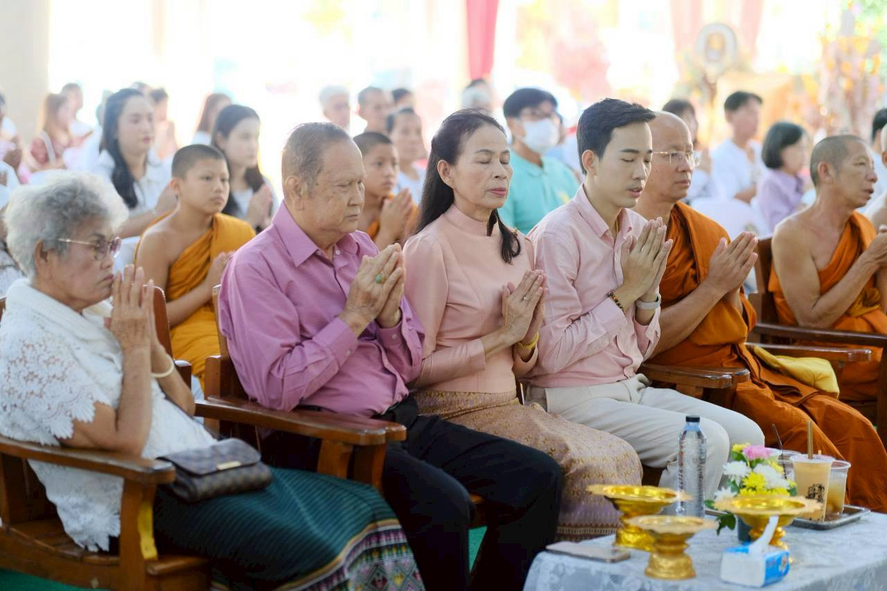 ภาพร่วมพิธีกรรมวัดสะเดา