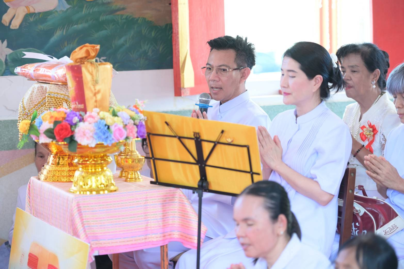 ภาพกล่าวคำถวายกฐินวัดอินทรแบก