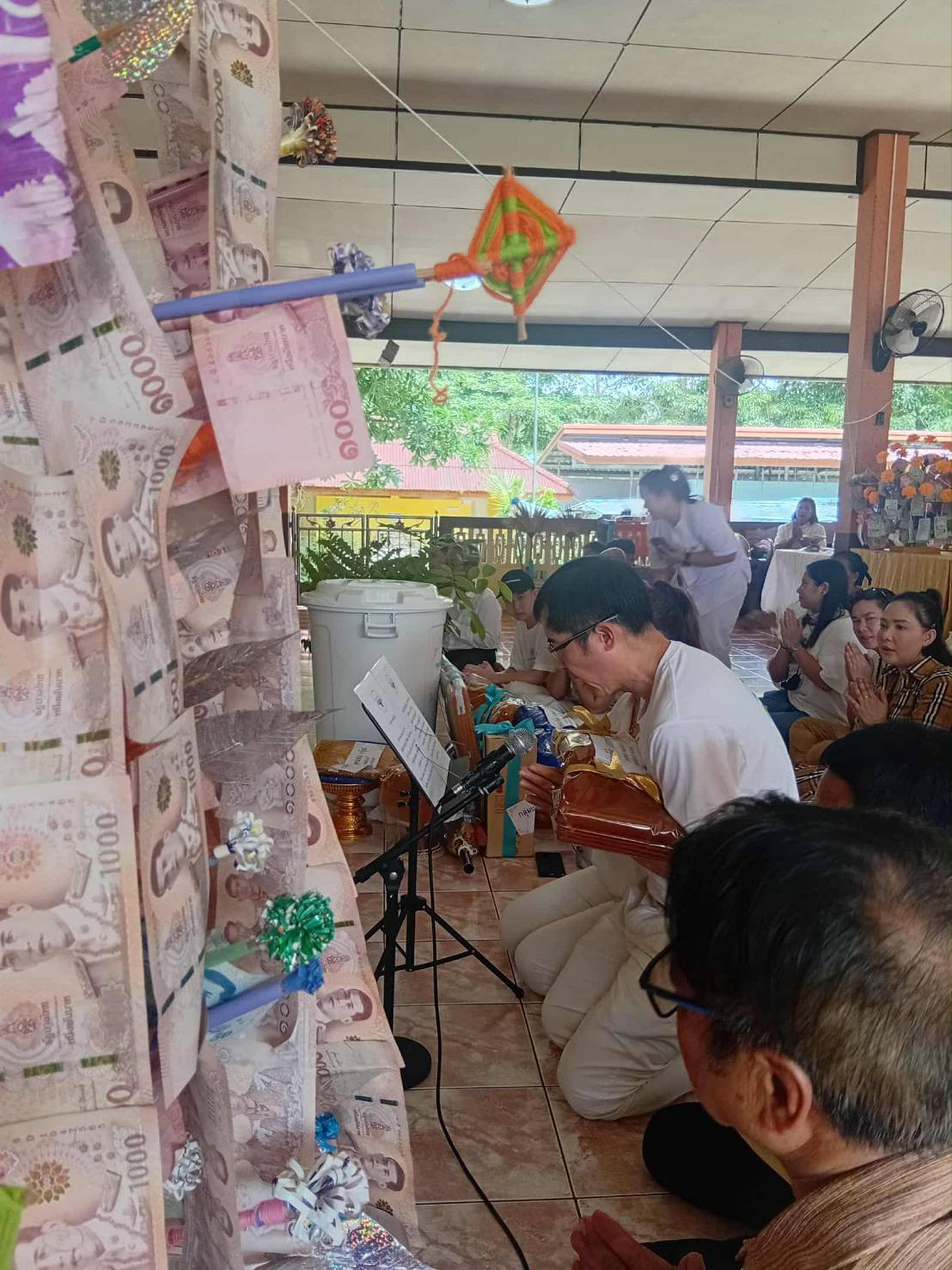 ภาพกล่าวคำถวายกฐินวัดทุ่งคาประชาธรรม