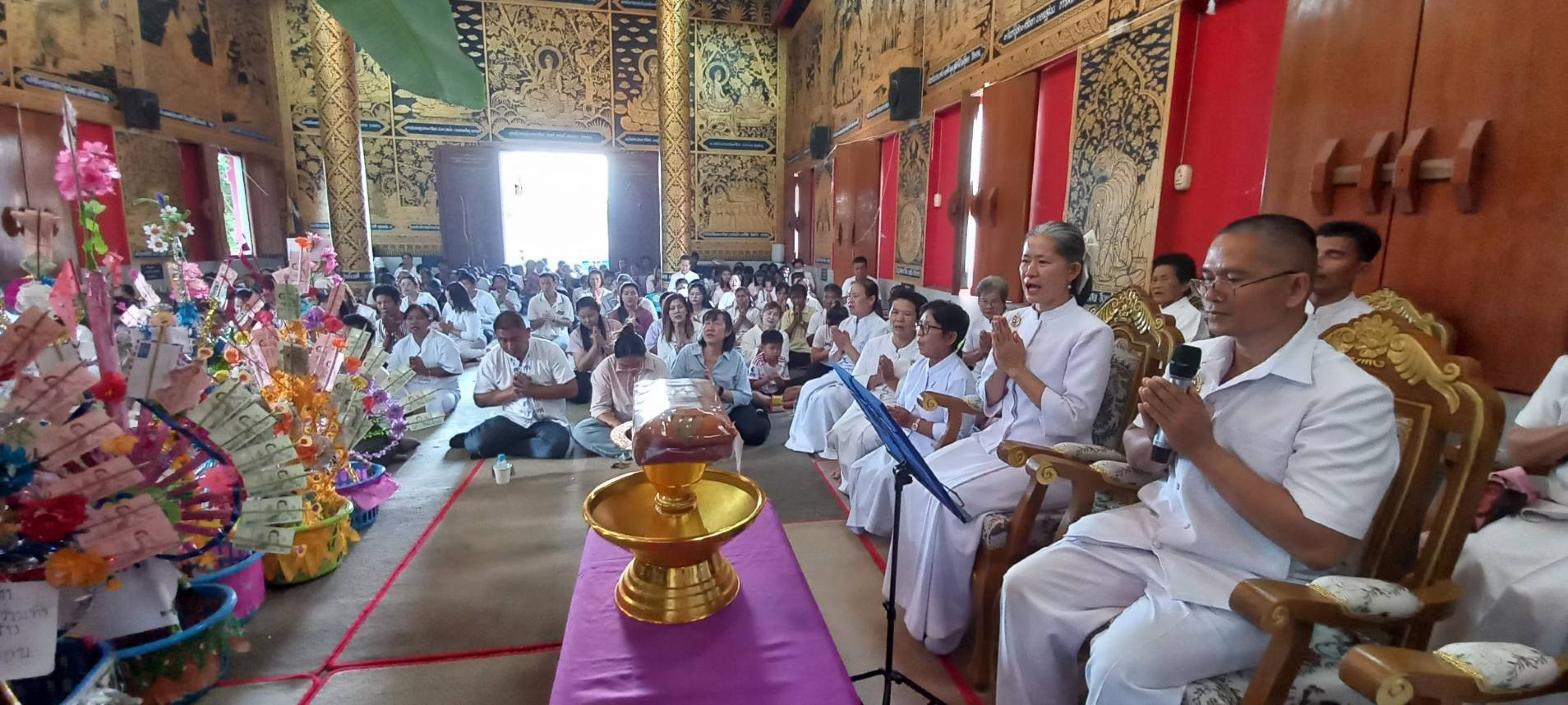 ภาพร่วมพิธีกรรมวัดสันปูเลย