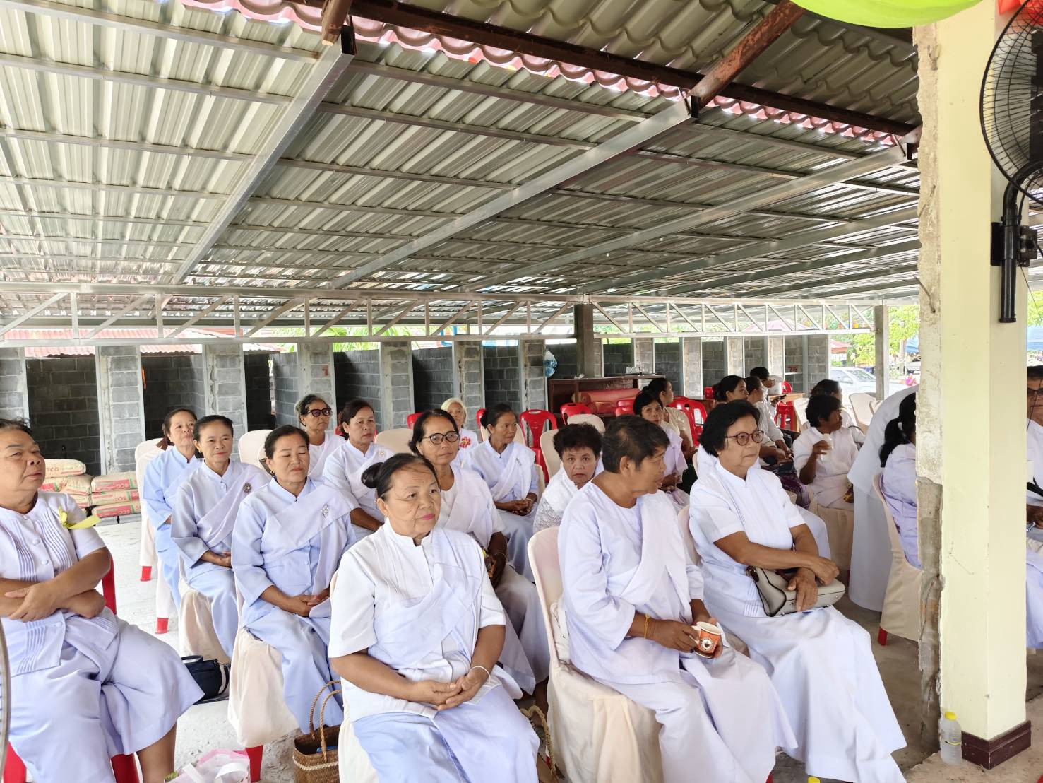 ภาพร่วมพิธีกรรมวัดไทรงามศิริมงคล