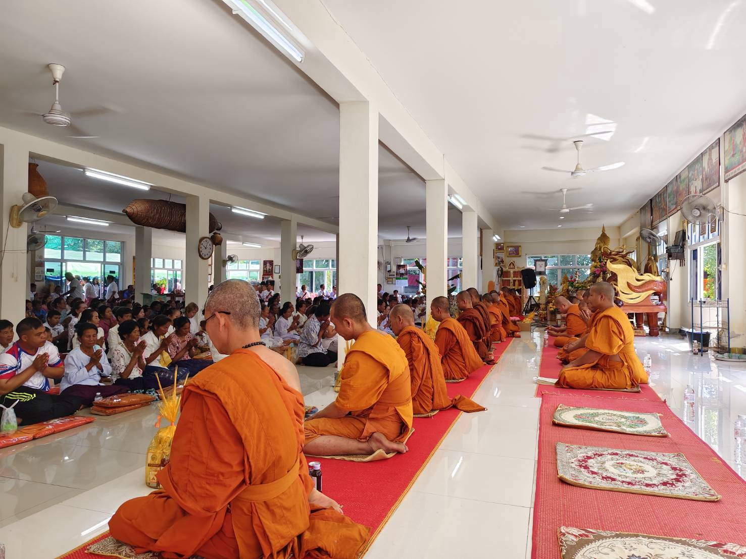 ภาพร่วมพิธีกรรมวัดโคกสี