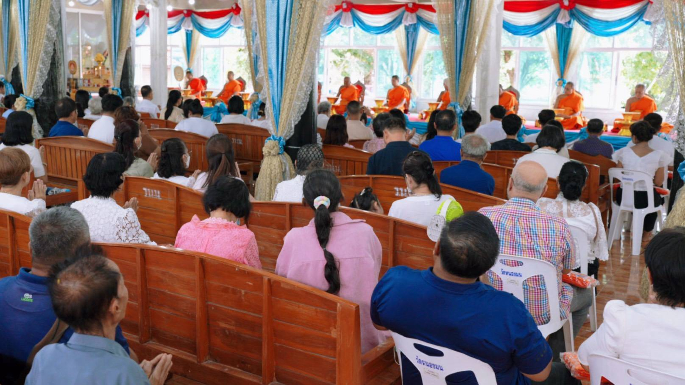 ภาพร่วมพิธีกรรมวัดหนองมน