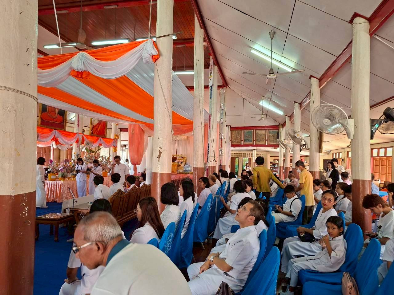 ภาพร่วมพิธีกรรมวัดตราชู