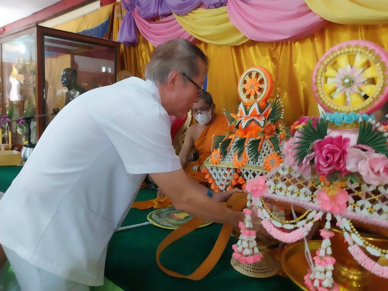 ภาพร่วมพิธีกรรมวัดหนองสานแตร