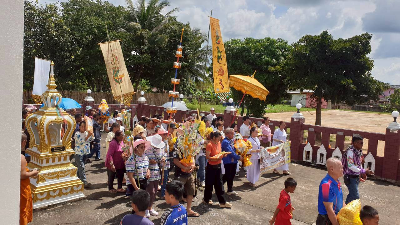 ภาพร่วมพิธีกรรมวัดนายาว