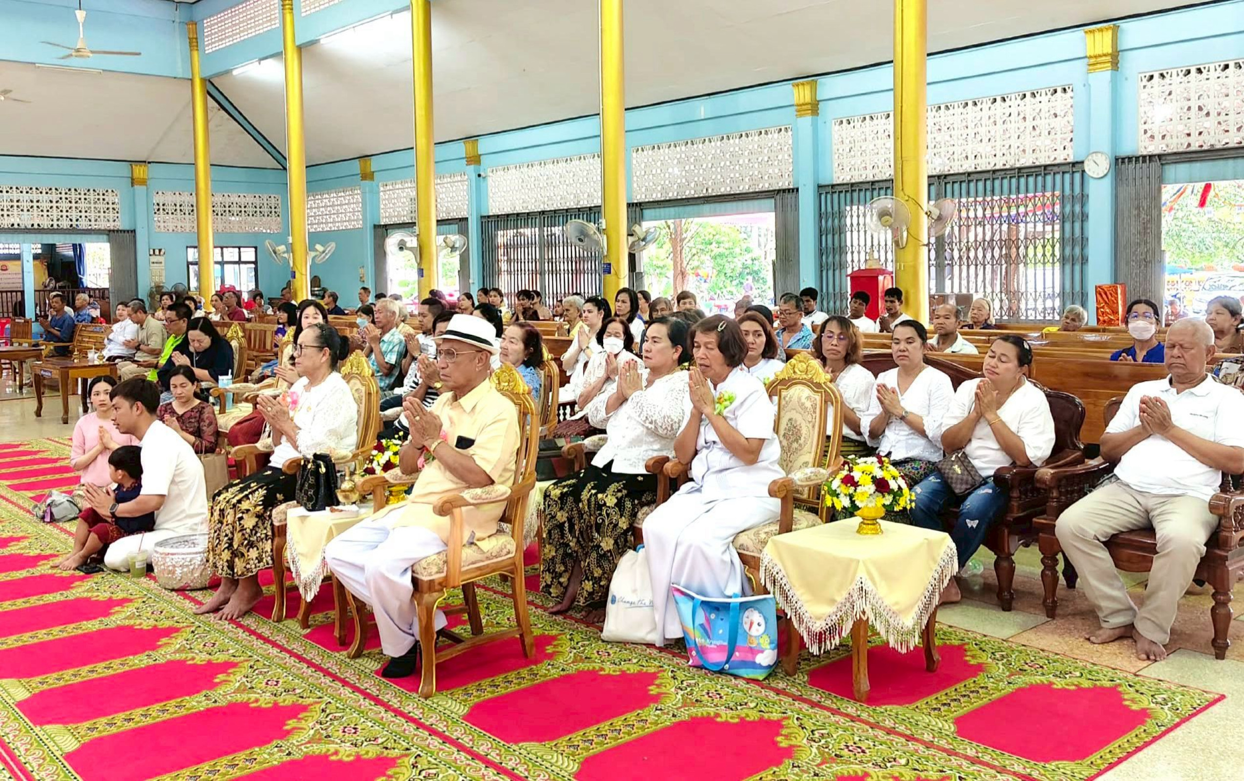 ภาพร่วมพิธีกรรมวัดน้ำเชี่ยว