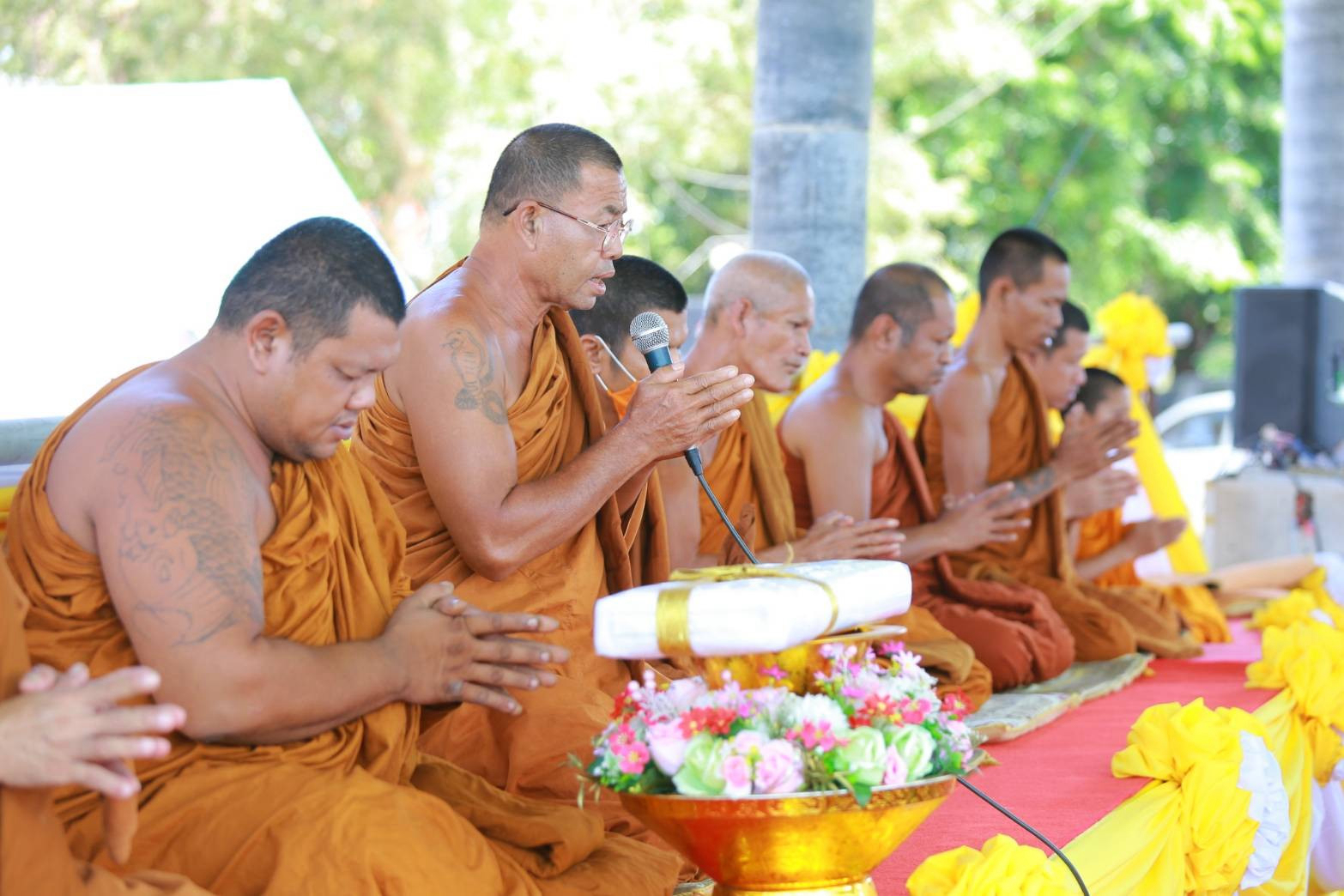 ภาพร่วมพิธีกรรมวัดพระธาตุพงษ์คุณ