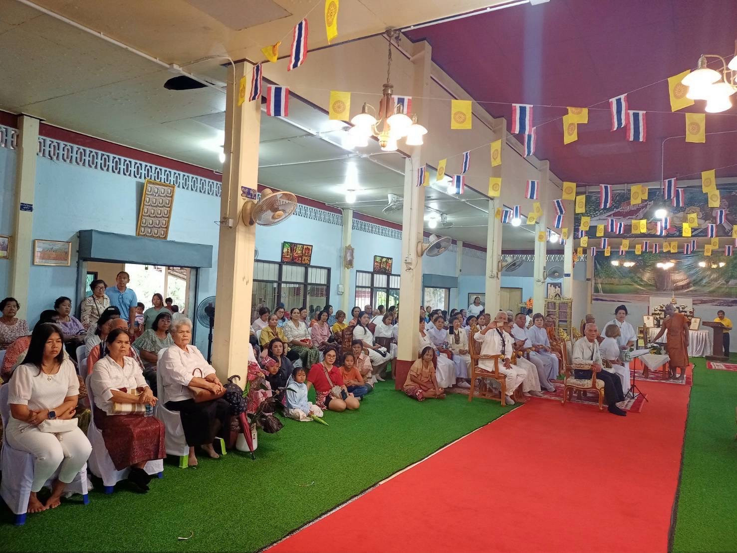 ภาพร่วมพิธีกรรมวัดอุทัยรัตนาราม