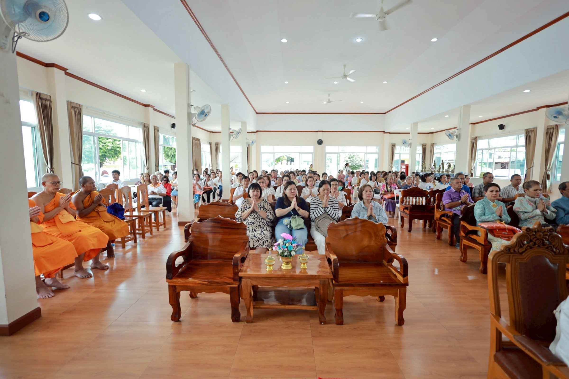 ภาพร่วมพิธีกรรมวัดกุฎยาราม