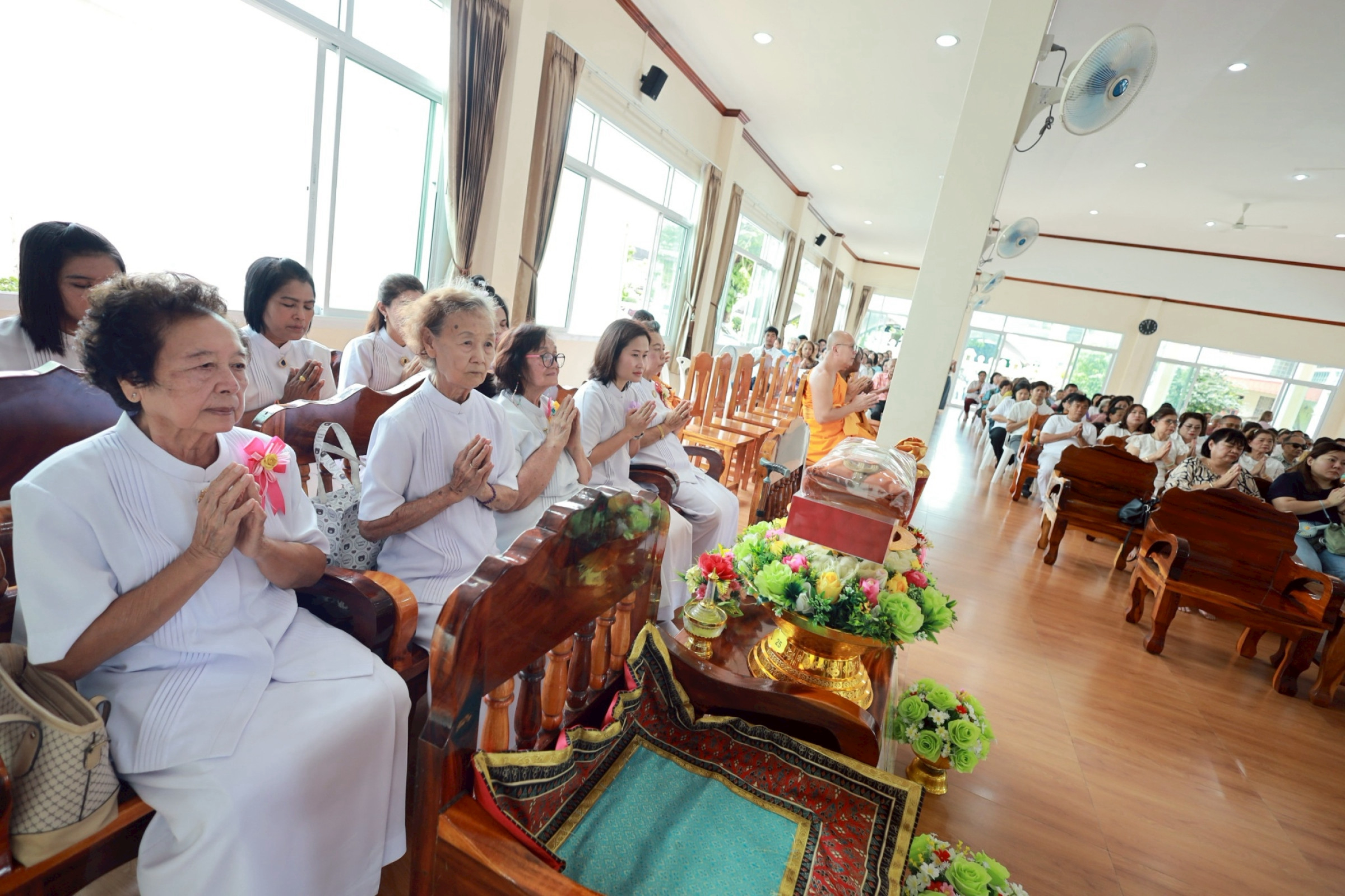 ภาพร่วมพิธีกรรมวัดกุฎยาราม