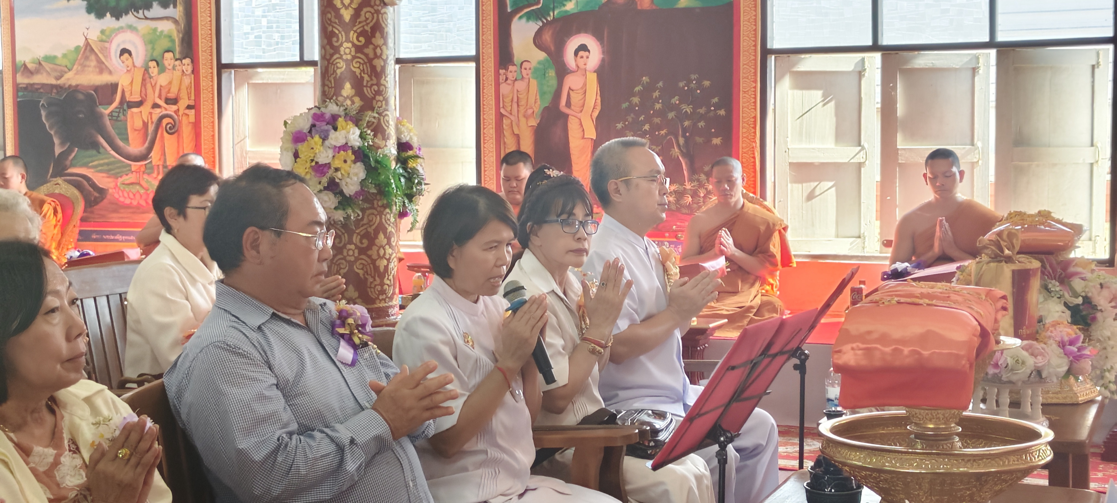 ภาพกล่าวคำถวายกฐินวัดแม่ข้าวต้มท่าสุด