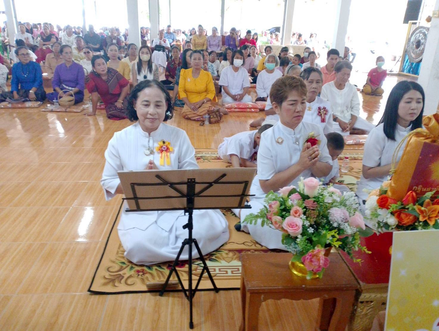 ภาพร่วมพิธีกรรมวัดเนินศิลาศรัทธาธรรม