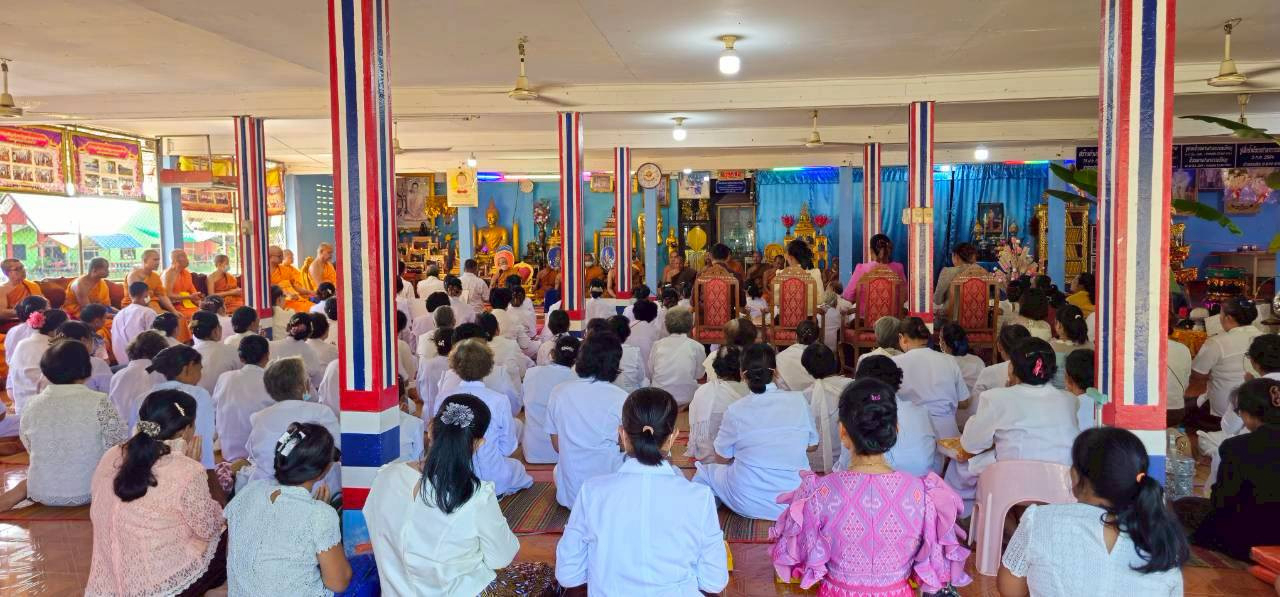 ภาพร่วมพิธีกรรมวัดราษฎร์พิสัย