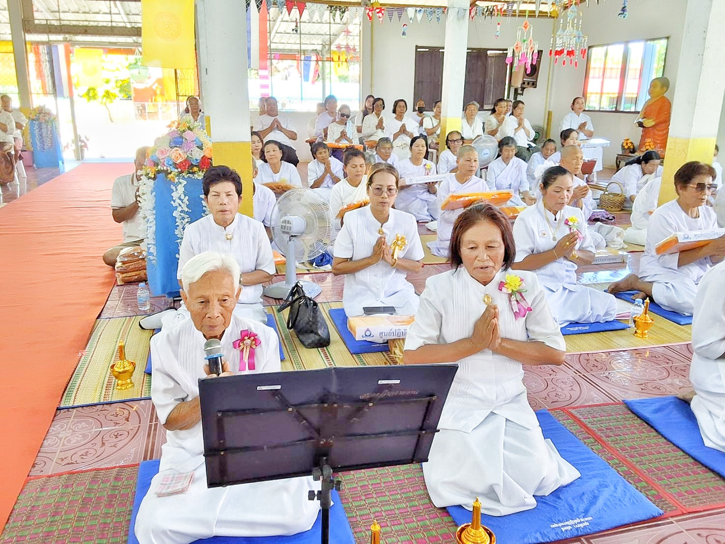 ภาพกล่าวคำถวายกฐินวัดโพธิ์ศรี