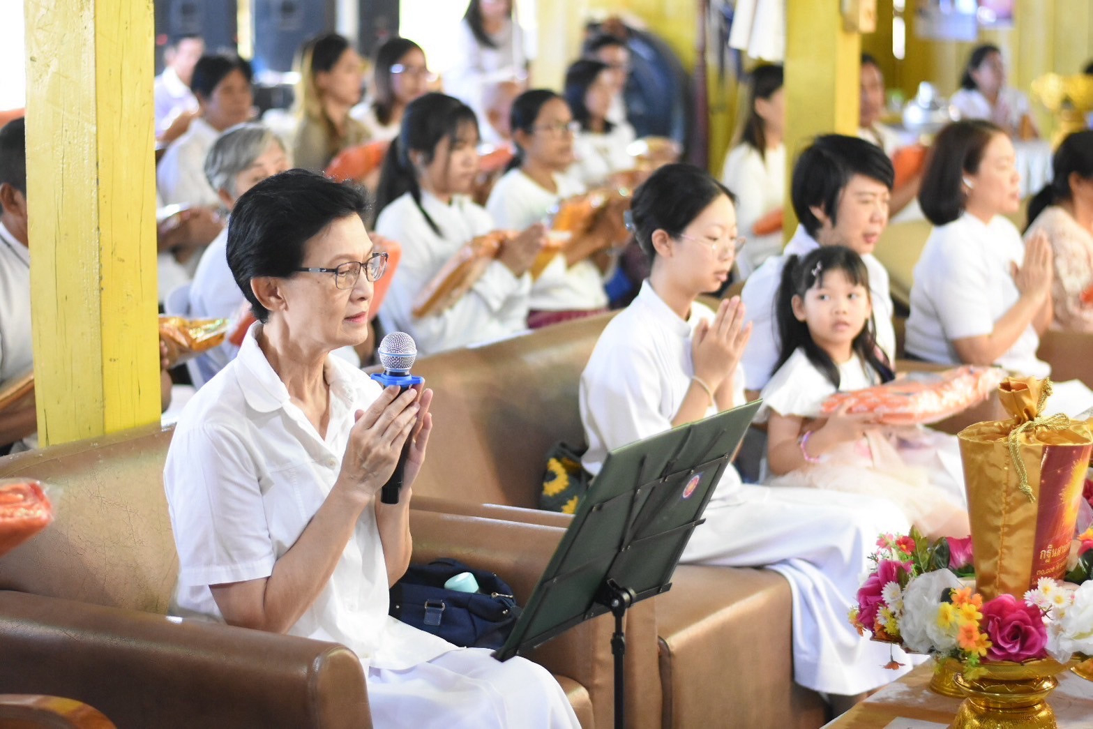 ภาพกล่าวคำถวายกฐินวัดประดู่