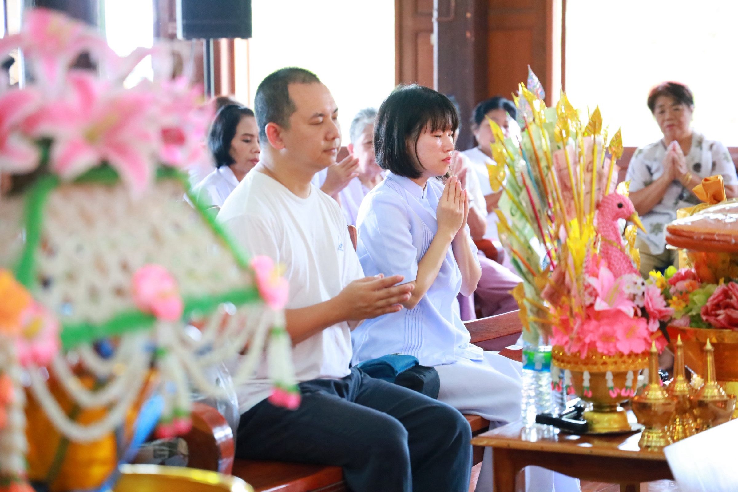 ภาพร่วมพิธีกรรมวัดคุ้งกร่าง