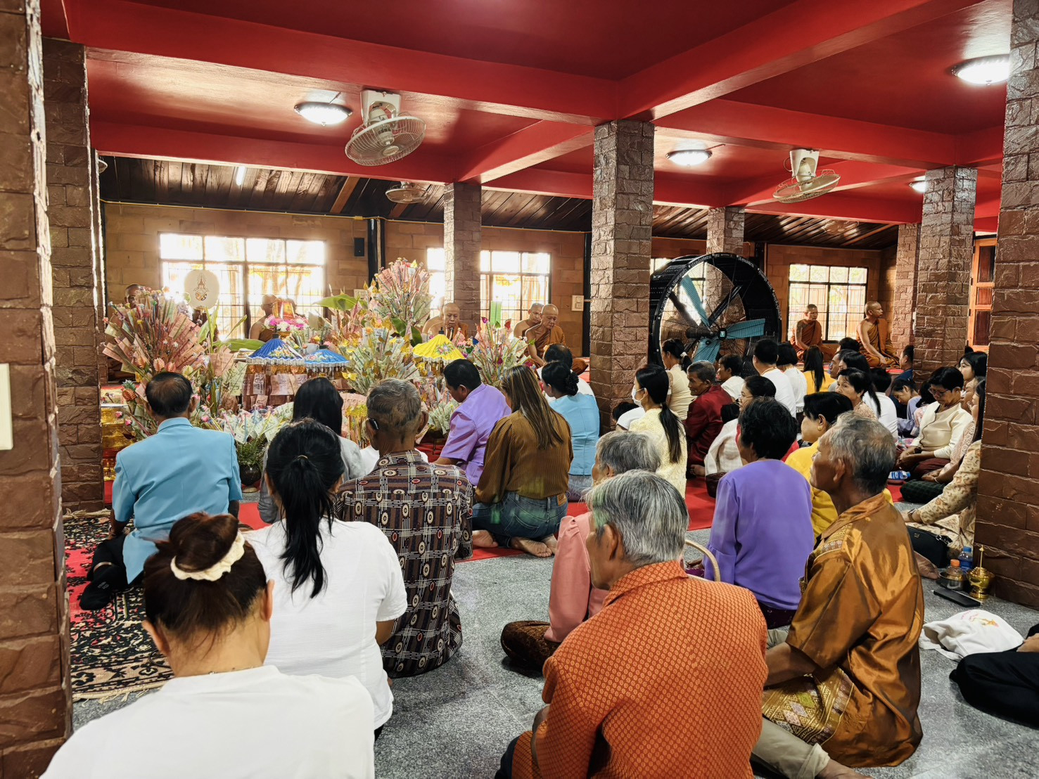 ภาพร่วมพิธีกรรมวัดหมากเขียบ