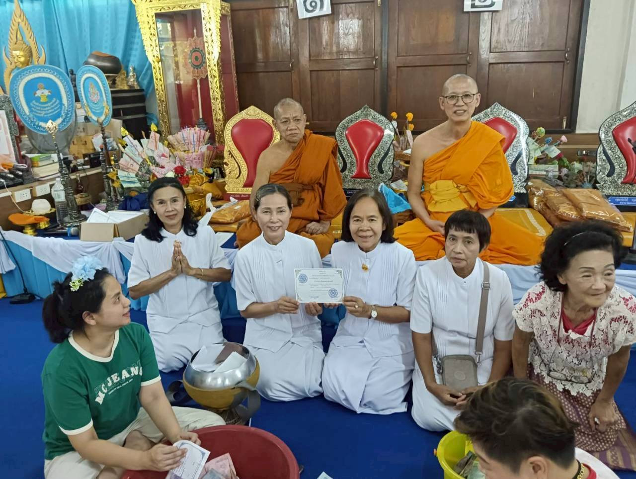 ภาพร่วมพิธีกรรมวัดเขาบายศรี