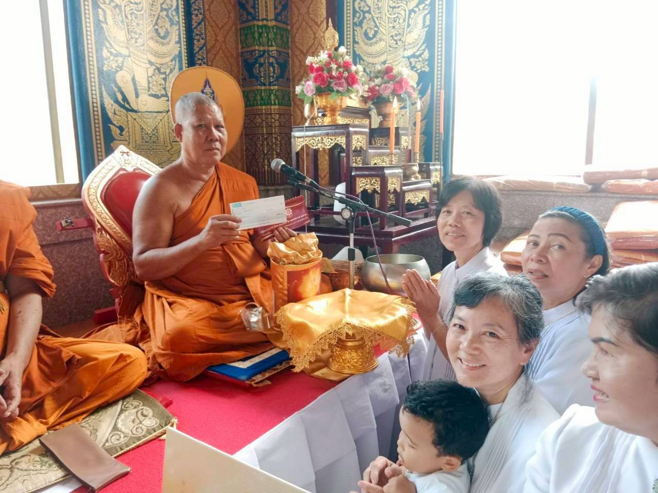 ภาพร่วมพิธีกรรมวัดหนองชันจันทนาราม