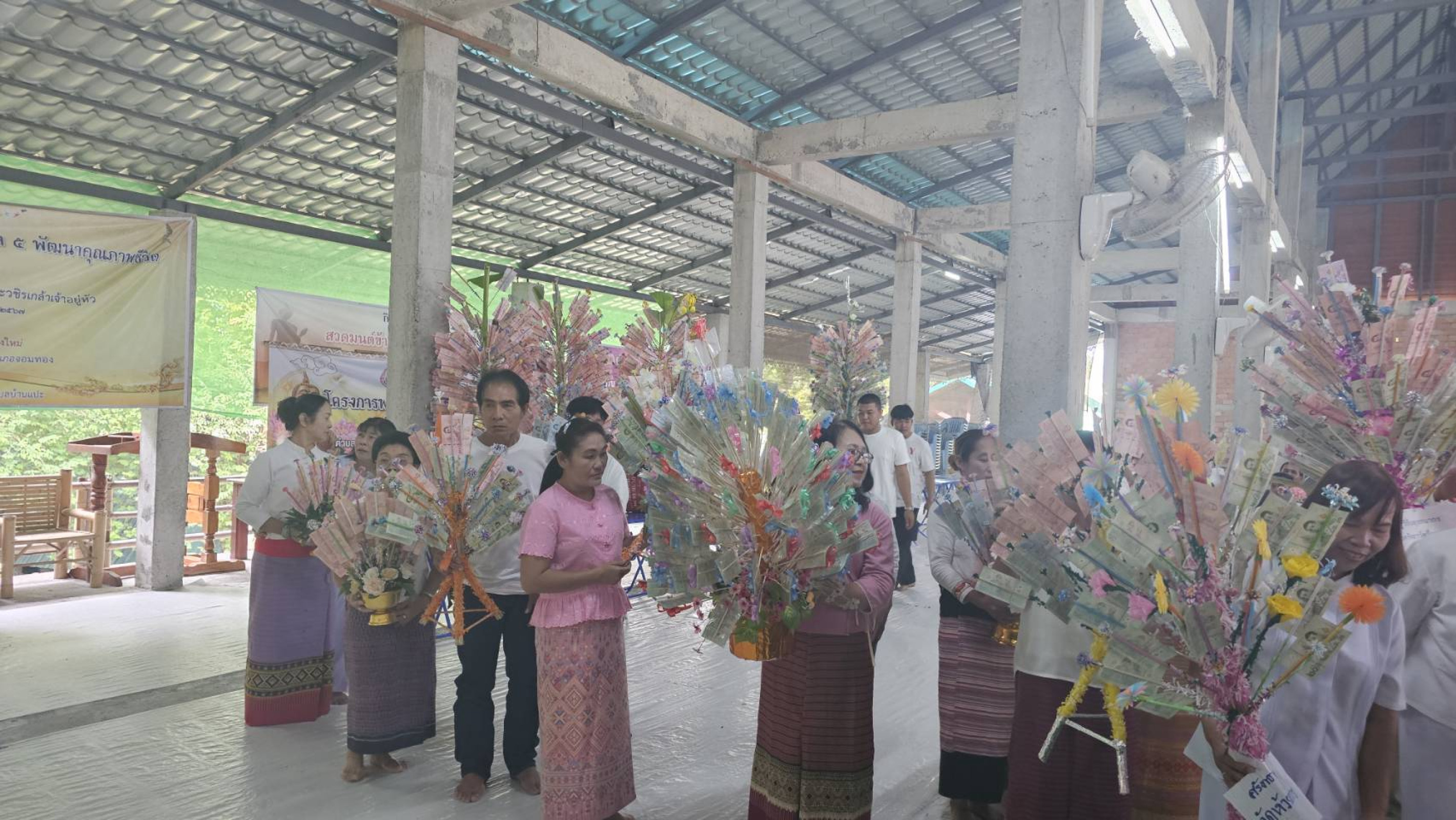 ภาพร่วมพิธีกรรมวัดบ้านแปะ