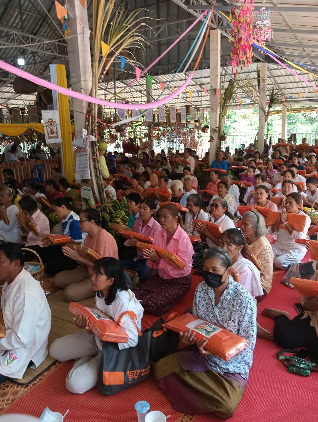 ภาพร่วมพิธีกรรมวัดบุญมาวนาราม