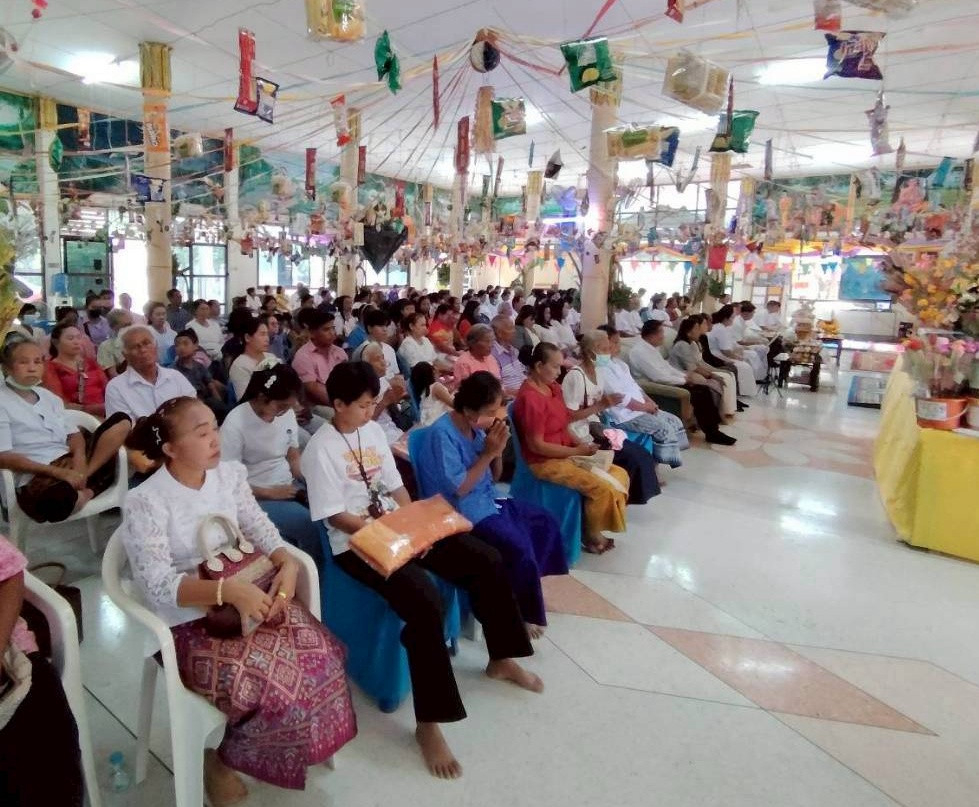 ภาพร่วมพิธีกรรมวัดหนองกระทุ่ม