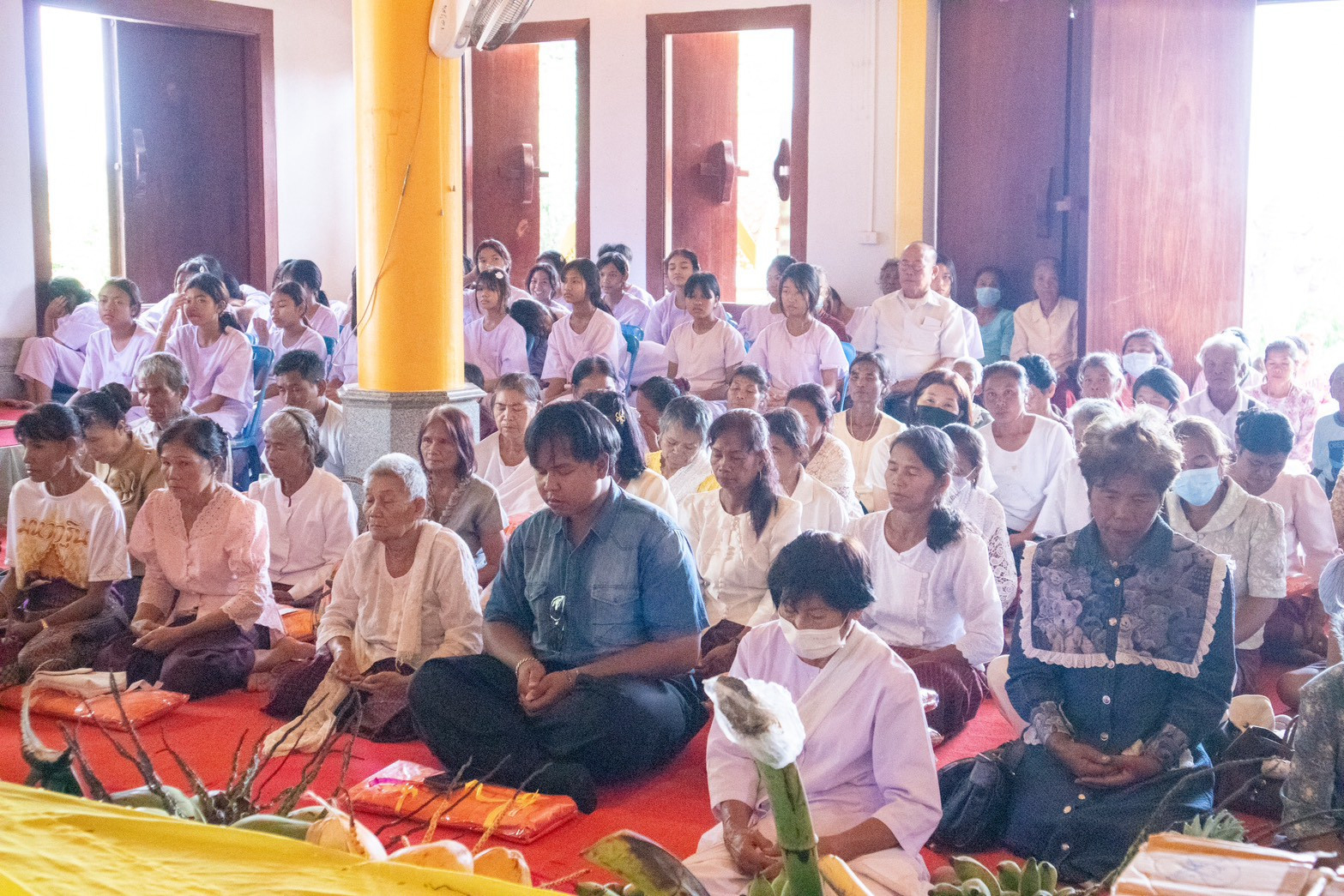 ภาพร่วมพิธีกรรมวัดนาโพธิ์