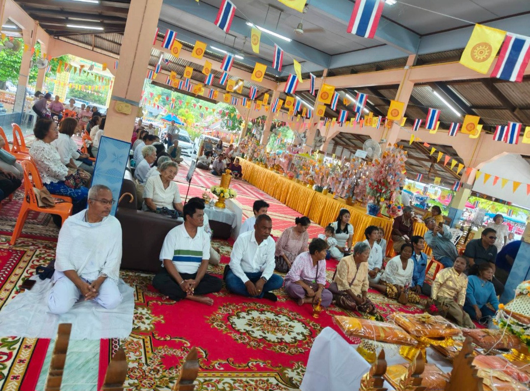 ภาพร่วมพิธีกรรมวัดโบสถ์