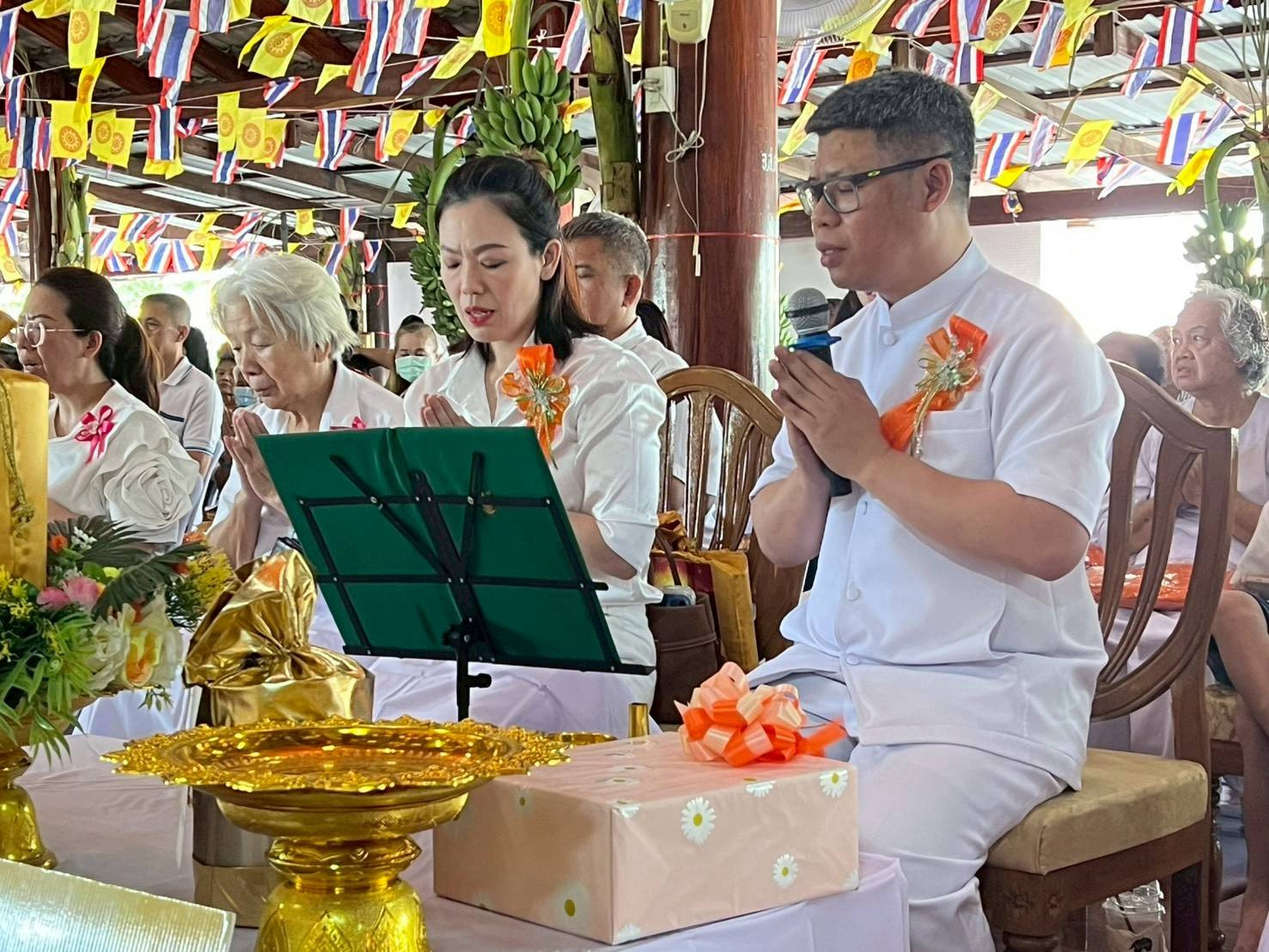 ภาพกล่าวคำถวายกฐินวัดสระบัวก่ำ