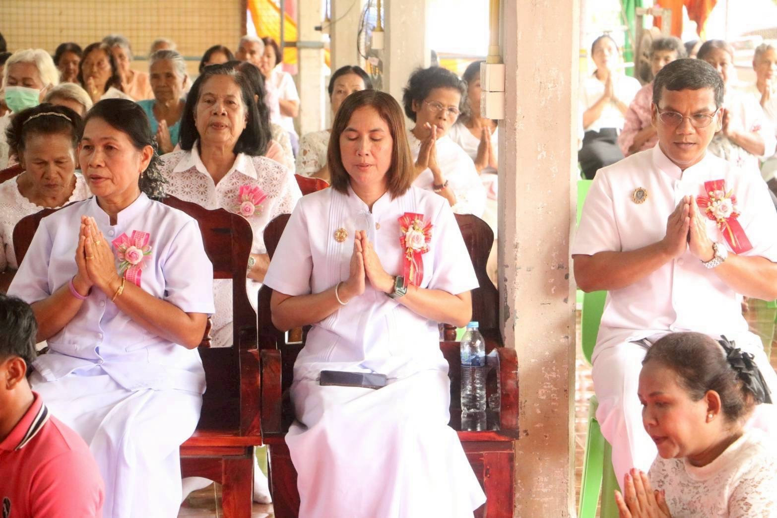 ภาพร่วมพิธีกรรมวัดศรีอาชา