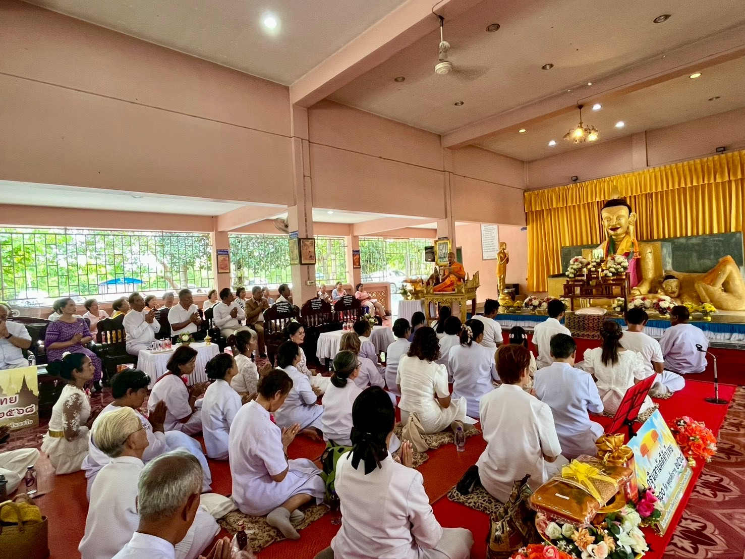 ภาพร่วมพิธีกรรมวัดขุนหลวงนิมิต