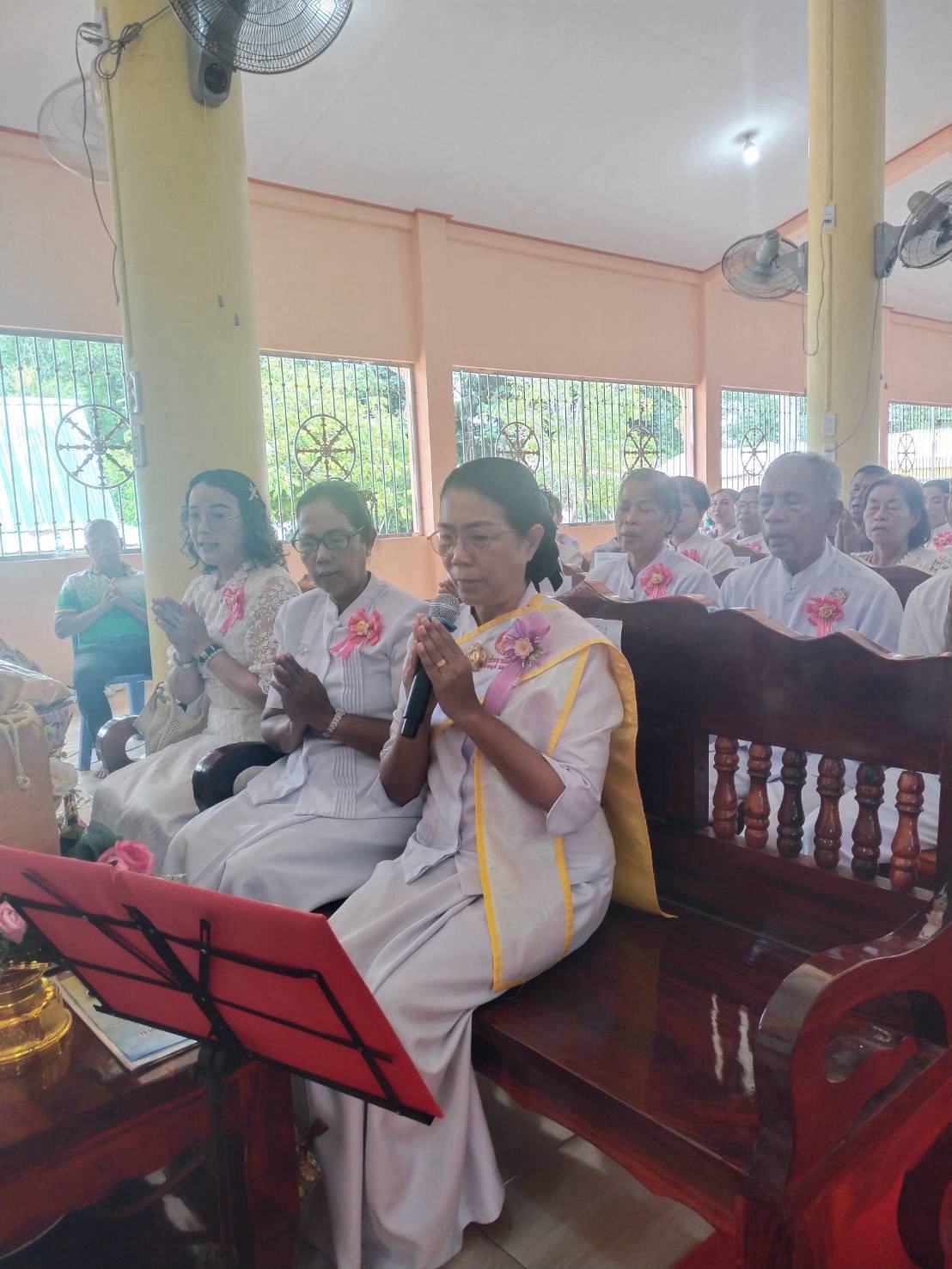 ภาพกล่าวคำถวายกฐินวัดห้วยเรือ