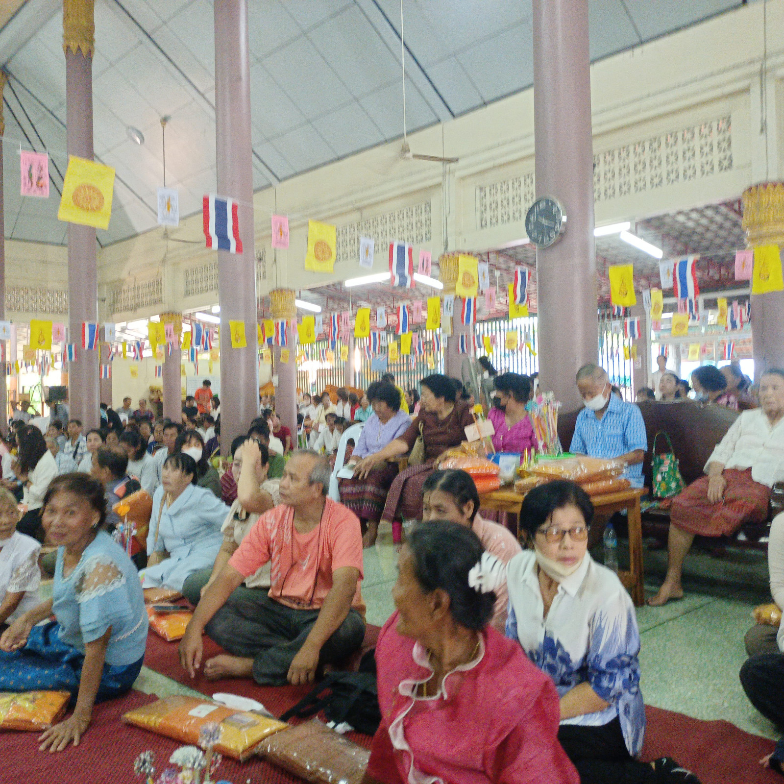 ภาพร่วมพิธีกรรมวัดดอนชะเอม