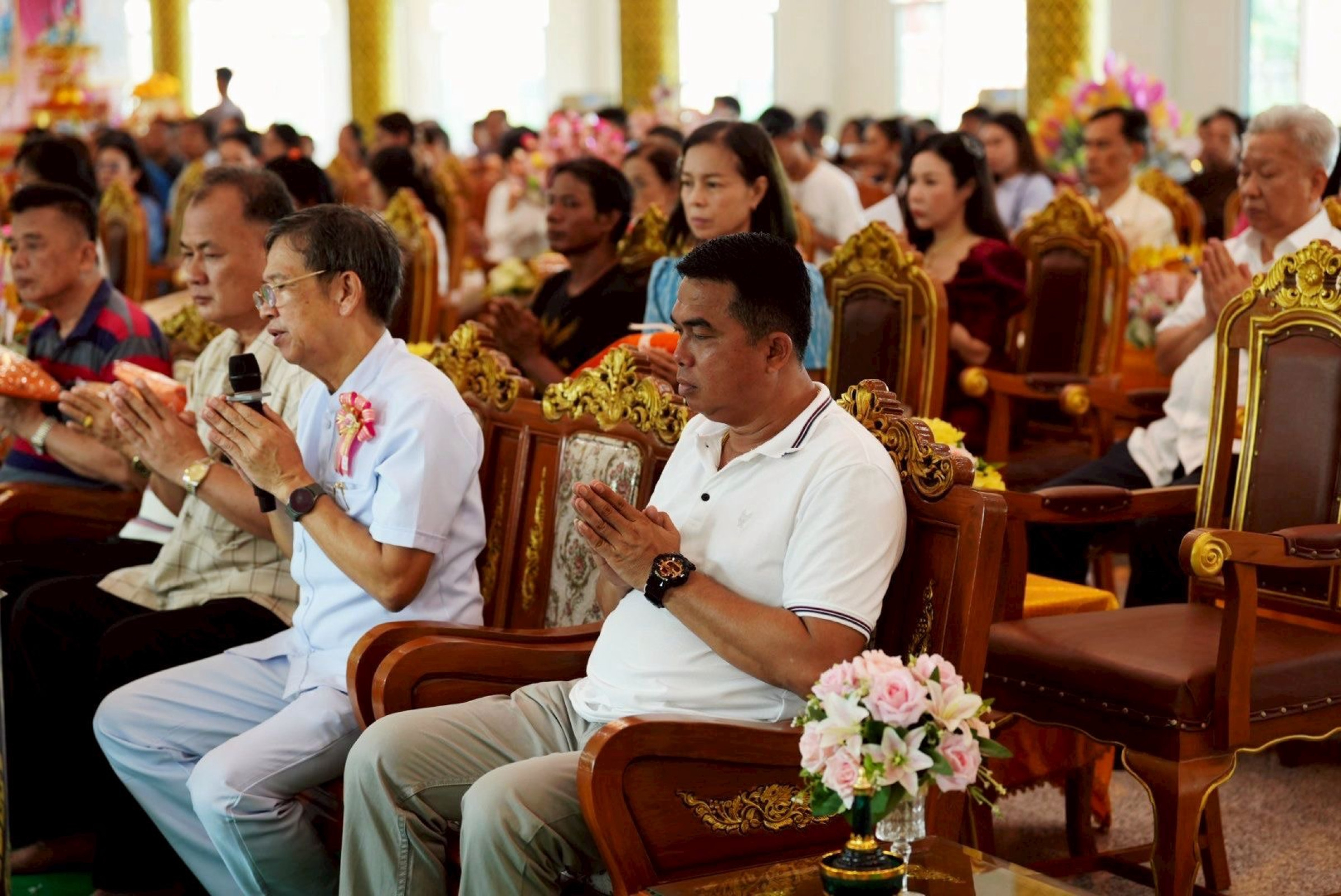 ภาพร่วมพิธีกรรมวัดมงคลรัตนาราม
