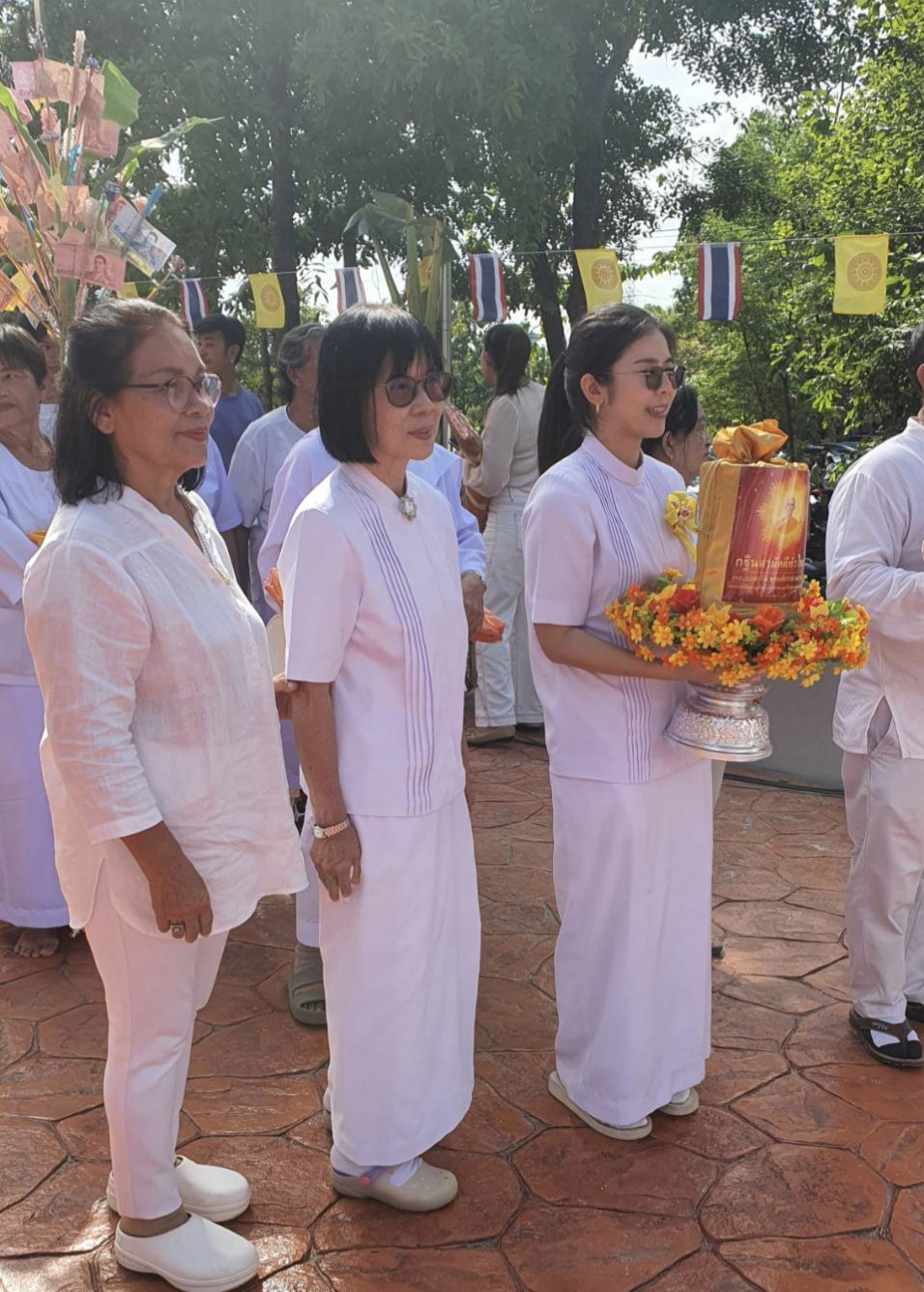 ภาพร่วมพิธีกรรมวัดห้วยตะเคียน