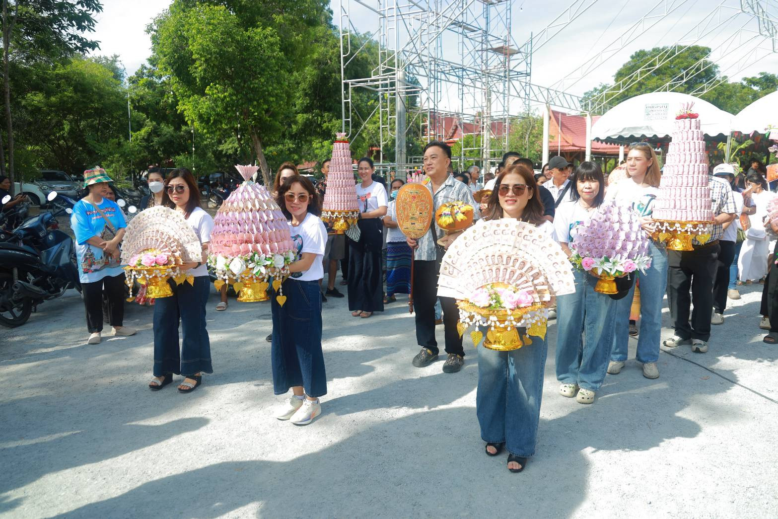 ภาพร่วมพิธีกรรมวัดบำรุงราษฎร์