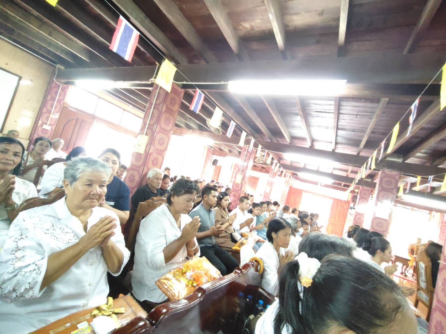 ภาพร่วมพิธีกรรมวัดสุวรรณคีรี