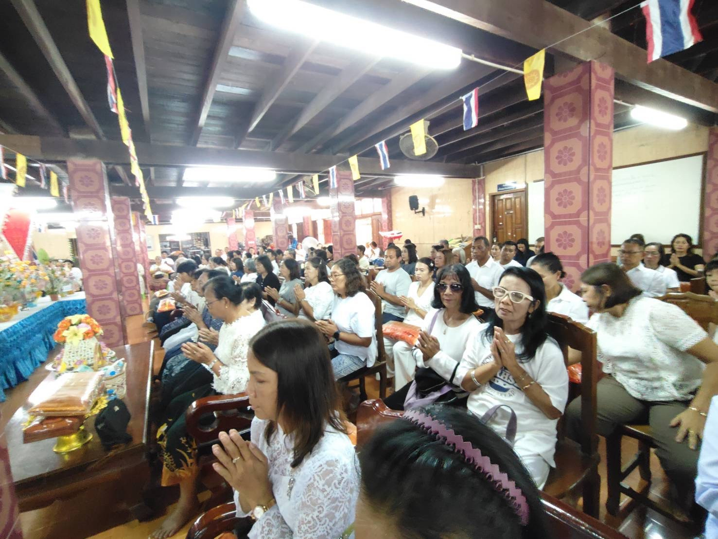 ภาพร่วมพิธีกรรมวัดสุวรรณคีรี