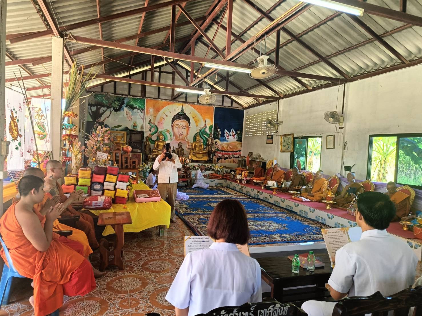 ภาพร่วมพิธีกรรมวัดประทุมวราราม