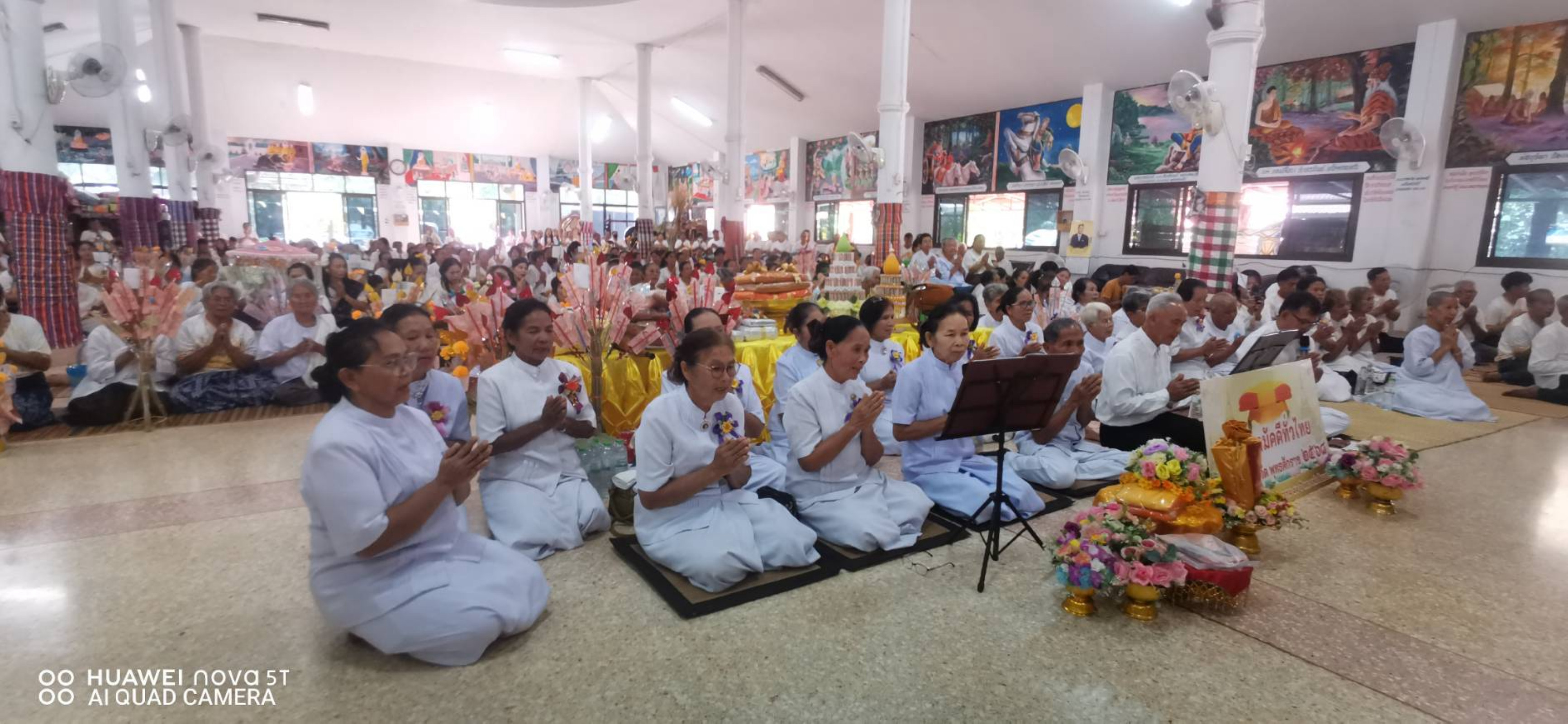 ภาพร่วมพิธีกรรมวัดเจริญชัย