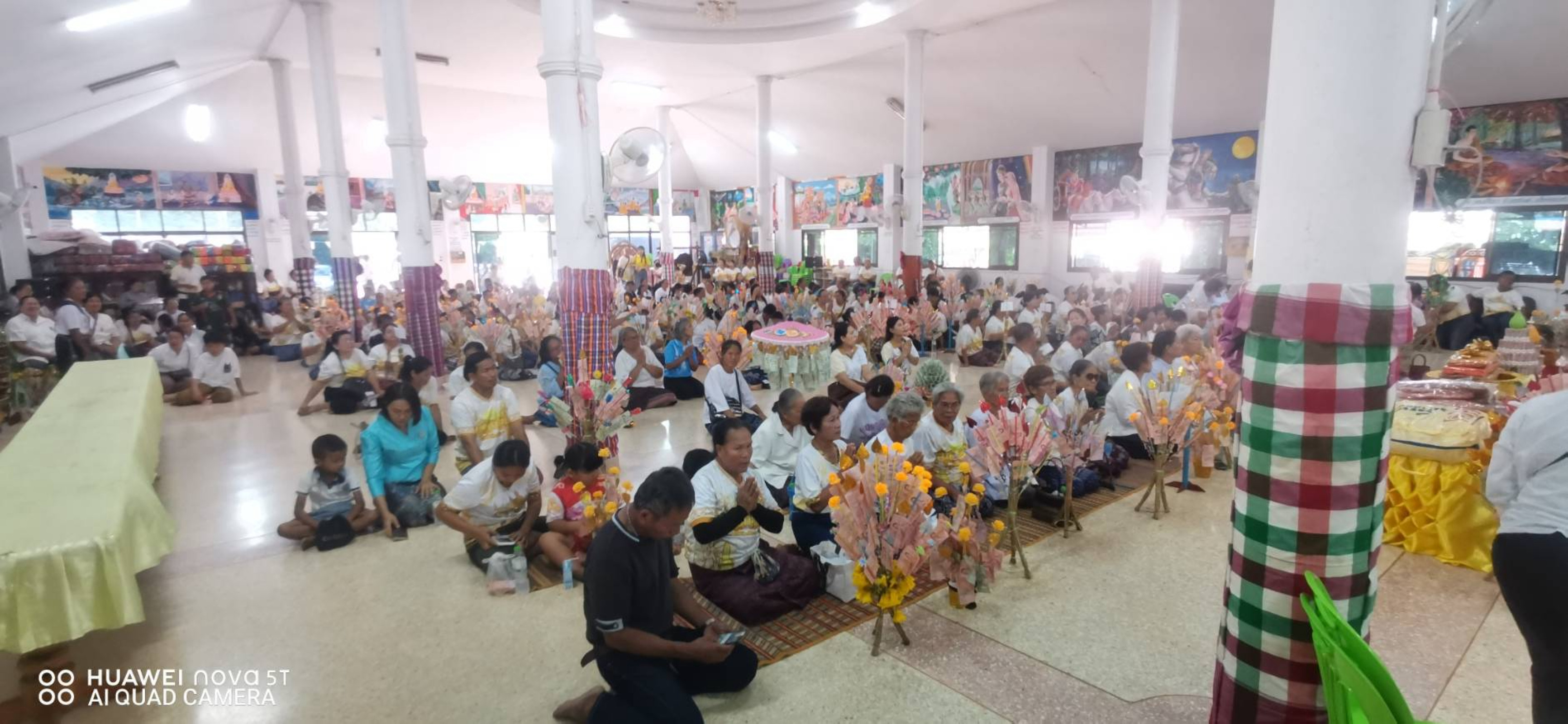 ภาพร่วมพิธีกรรมวัดเจริญชัย