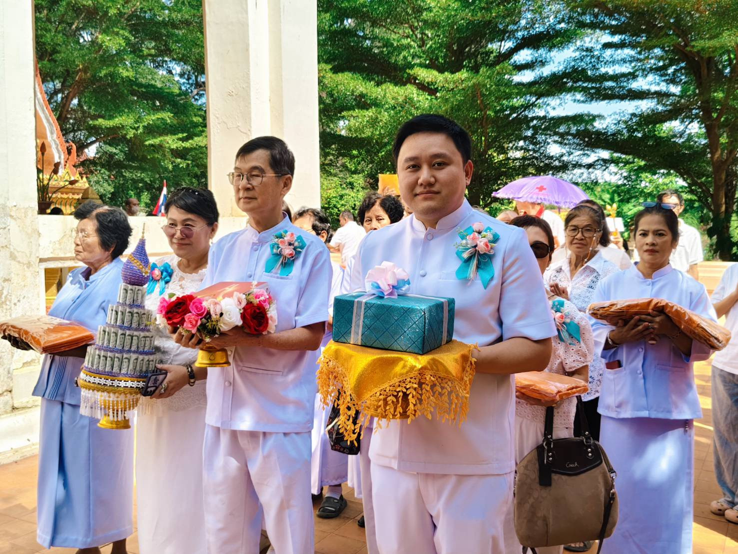 ภาพร่วมพิธีกรรมวัดดอนทอง